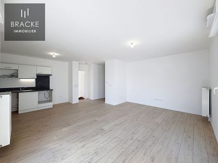 Location Appartement 3 pièces 71m² - Photo 2