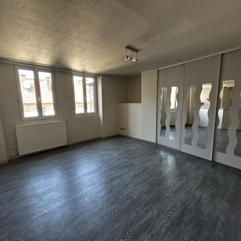 Location Appartement 2 pièces 59m² LE CREUSOT 71200 - Photo 1