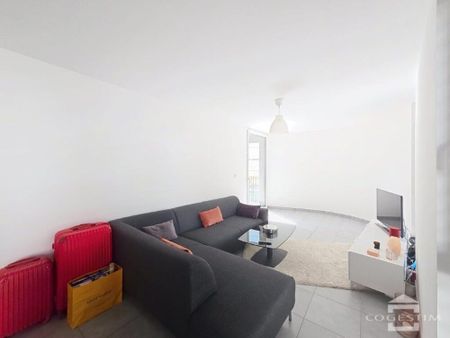 Bel appartement de 48 m2 au 1er étage au centre de Vevey - Photo 5