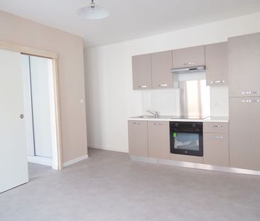 Location Appartement 1 pièce 33m² LILLE 59000 - Photo 6