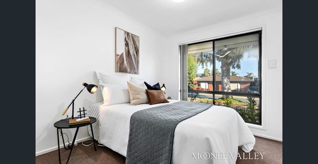 Low Maintenance Life-Style - Photo 1