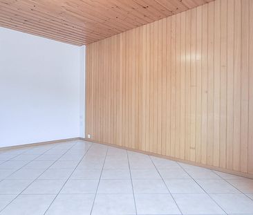 Appt de 3.5 pièces au 2ème étage - Ascenseur - Au cœur de Ste-Croix - Photo 4