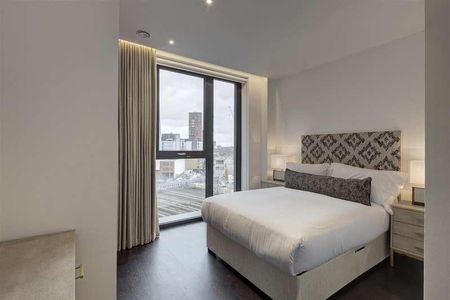 The Residence, Charles Clowes Walk, Nine Elms, London, SW11 - Photo 5