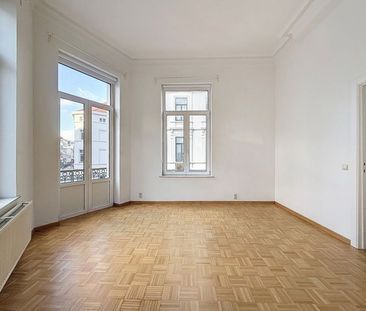 Appartement te huur in Ixelles - Photo 3