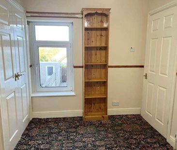 Court Terrace, Cefn Cribwr, Bridgend, CF32 - Photo 6