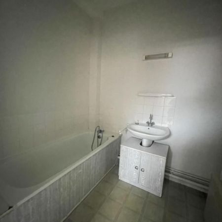 Location Appartement 1 pièce 25m² DUNKERQUE 59140 - Photo 3