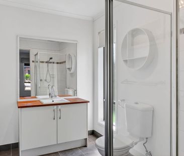 Comfortable Family Living in Brookfield - Photo 6