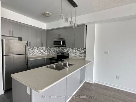 For Lease - 2333 Sawgrass Drive Unit# 305, Oakville, Ontario - Photo 4