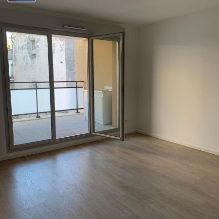 Location Appartement 2 pièces 44m² ISTRES 13800 - Photo 4