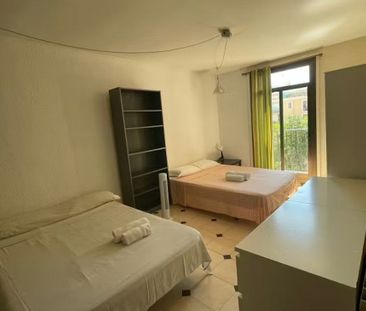 Carrer de nAmargós, Barcelona, Catalonia 08002 - Photo 6