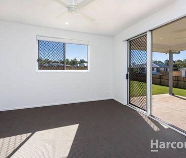 Modern Family Home in Branyan! - Photo 6