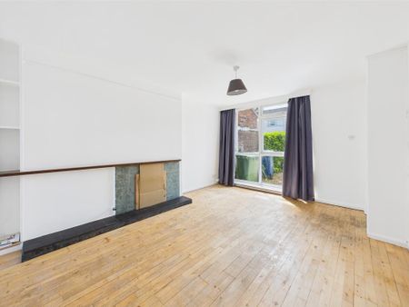 3 bedroom terraced house to rent - Photo 3