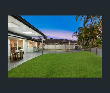 Cosy Renovated Family Home - Photo 4