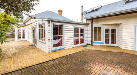 When Location Matters! - Photo 4