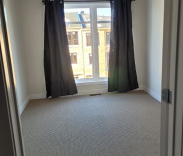 For Lease - 412 Jewelwing Private, Blossom Park - Airport and Area,... - Photo 4