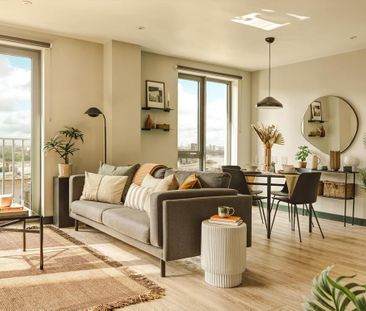 3 bedroom flat to rent - Photo 4