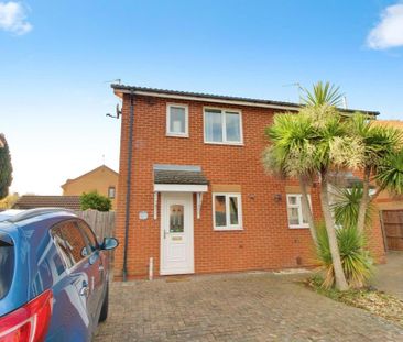 2 bedroom semi-detached house to rent - Photo 3