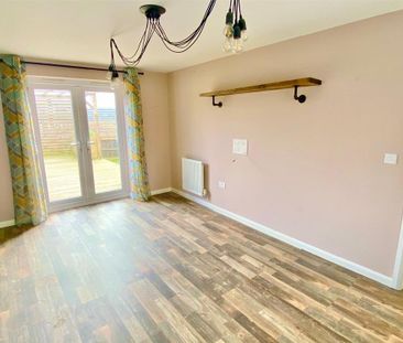 3 bedroom detached house to rent - Photo 1