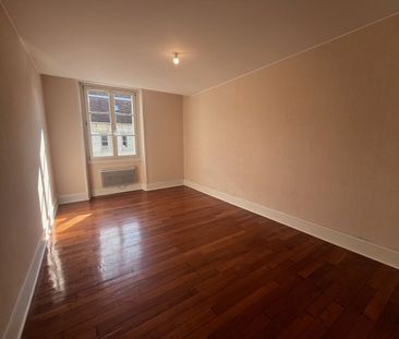 Location Appartement 3 pièces 72m² BESANCON 25000 - Photo 3