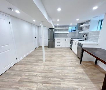 For Lease - 3 Roblocke Avenue Unit# Lower, Toronto, Ontario - Photo 5