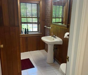 For Lease - 421 Marf Avenue, Mississauga, Ontario - Photo 2