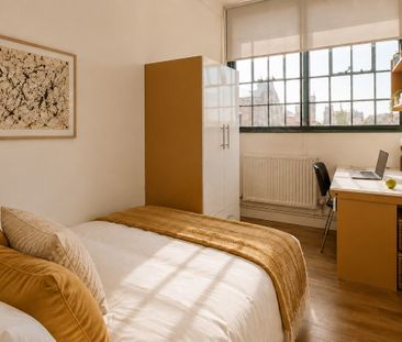 Room in a Shared Flat, Nottingham Square, NG7 - Photo 1
