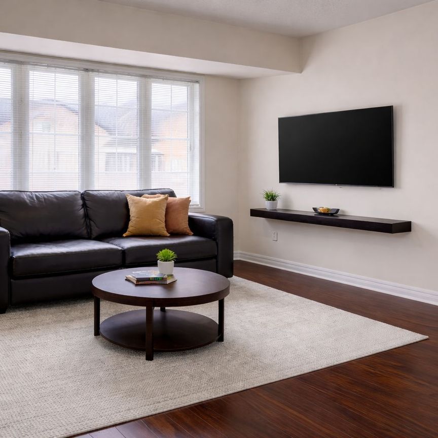 For Lease - 43 Colchester Street Unit# Coach House, Markham, Ontario - Photo 1