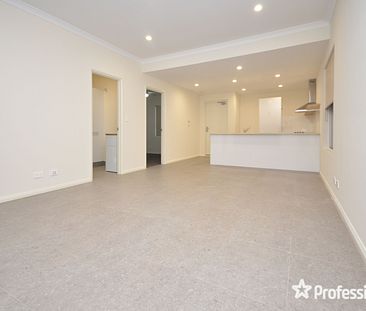 8/6 Albion Street, East Cannington WA 6107 - Photo 3