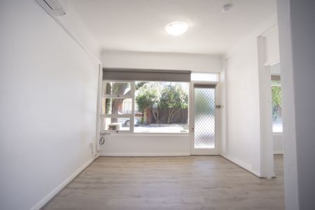 4/17 MacFarlane Street, Glenelg North - Photo 3