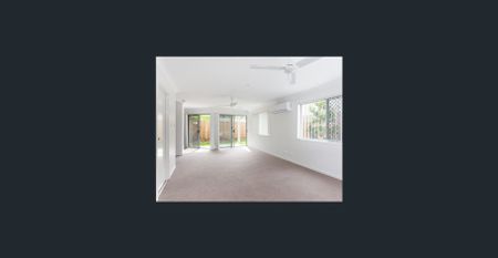 CONVENIENT MODERN LIVING - Photo 5