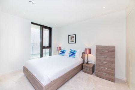 1 Bed Flat, St. Gabriel Walk, SE1 - Photo 2