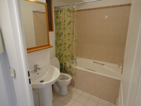 STUDIO GIF SUR YVETTE CHEVRY - Photo 4