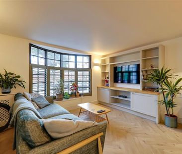 3 bedroom end of terrace house to rent - Photo 3