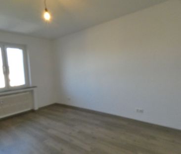 Bezugsfertige Wohnung im EG mit Balkon - Photo 4