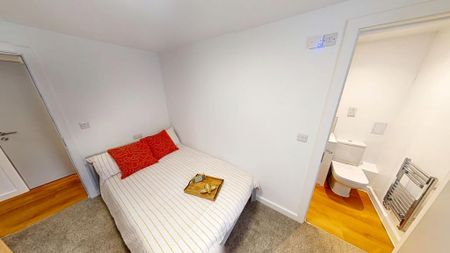 6 bedroom apartment to rent - Photo 3