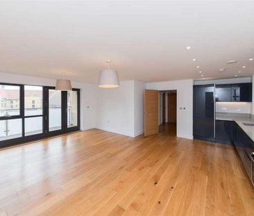 Royal Engineers Way, Mill Hill, NW7 - Photo 3