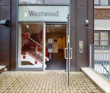 Bronze 2 Bed Apartment - Photo 5