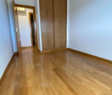 Piso de alquiler en Calle Velázquez, 39, Golf - El Carralero - Photo 4