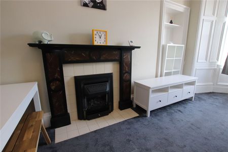 Hillside Street - Photo 5