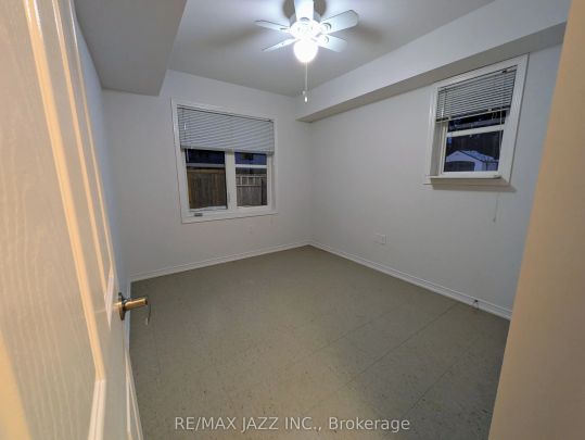 762 King Street E #103 - Photo 1