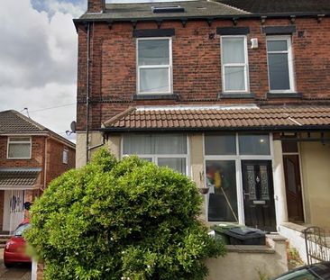 4 Bed Semi-Detached House, Nixon Avenue, LS9 - Photo 6