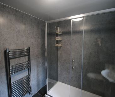 Student house on Langside Avenue - Photo 1