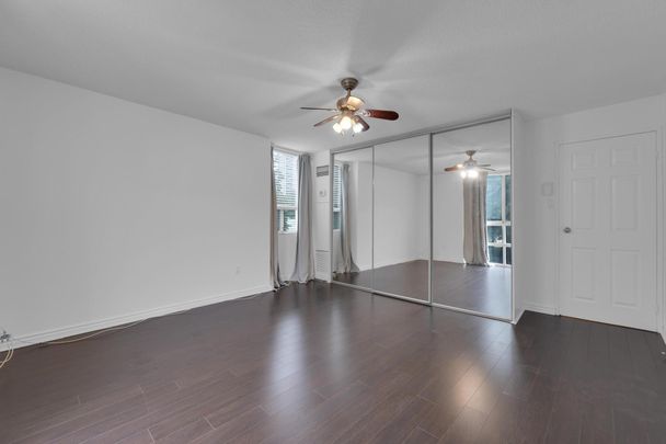 For Lease - 3650 Kaneff Crescent Unit# 205, Mississauga, Ontario - Photo 1