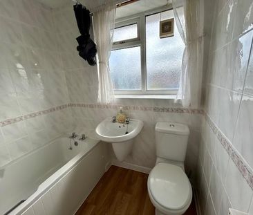 3 bedroom house to rent - Photo 2