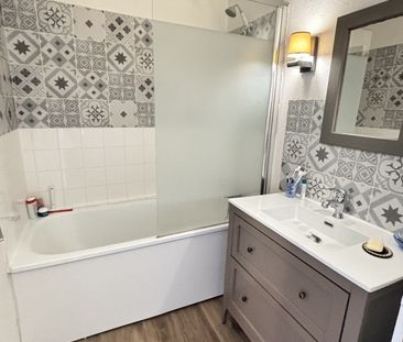 Location Appartement 2 pièces 38m² BORDEAUX 33000 - Photo 3