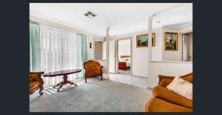 Fully Furnished 3 Bedroom House in Smithfield - Photo 5