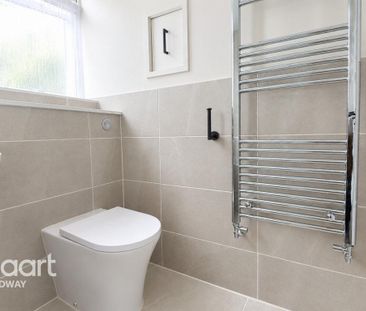 3 bedroom apartment to rent - Photo 6