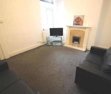 5 bedroom terraced house to rent - Photo 1