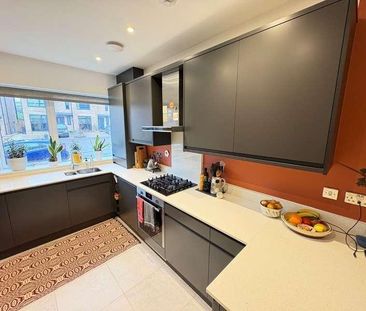 Mary King Close, Standish, Stonehouse, Gloucestershire, GL10 - Photo 6