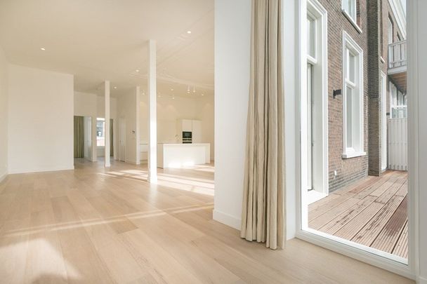 Te huur: Appartement Laan Copes van Cattenburch 77 A in Den Haag - Photo 1